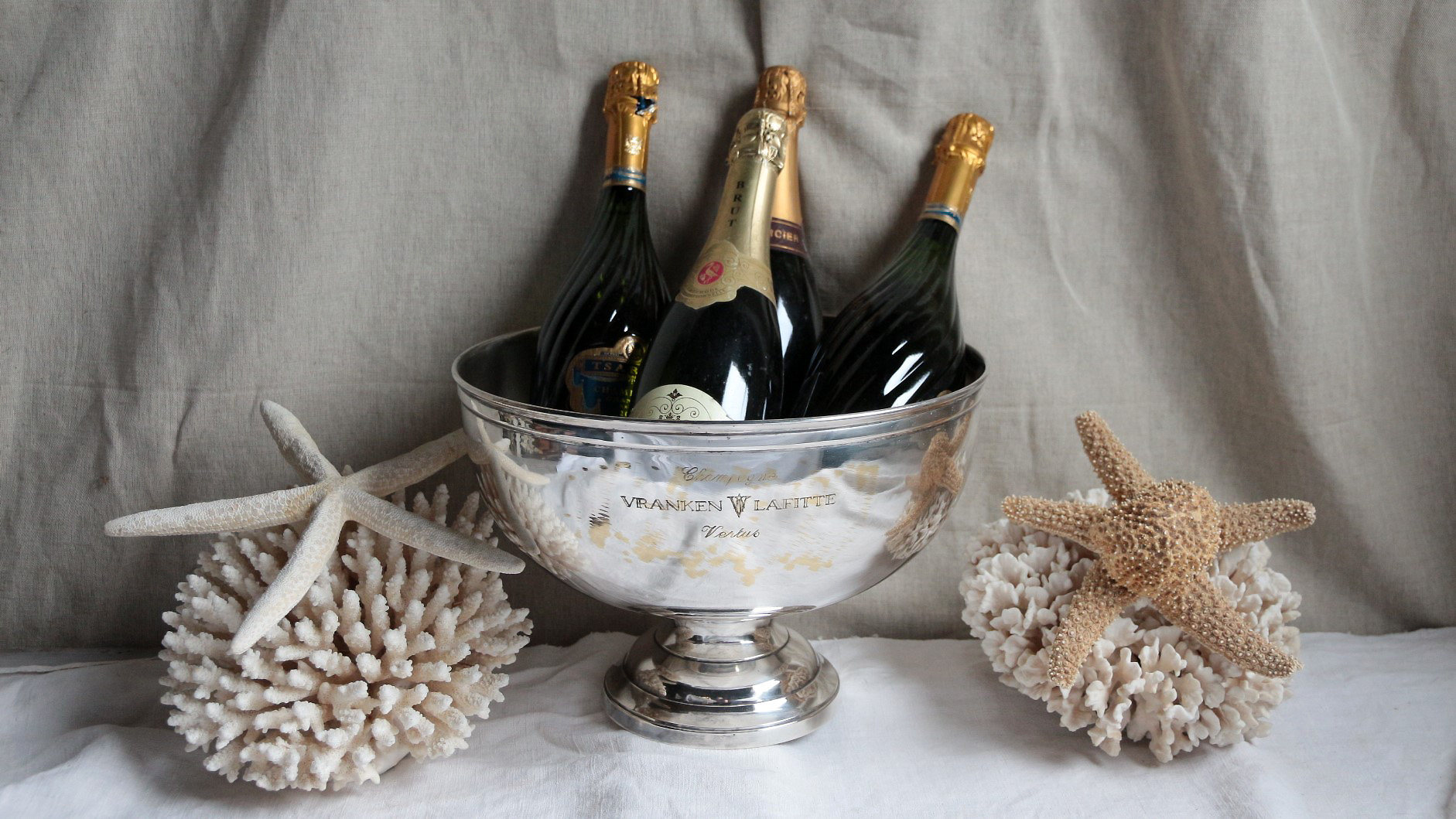 ほんだChampagne Vintage French Large Silver Plated Champagne Bucket. Vranken