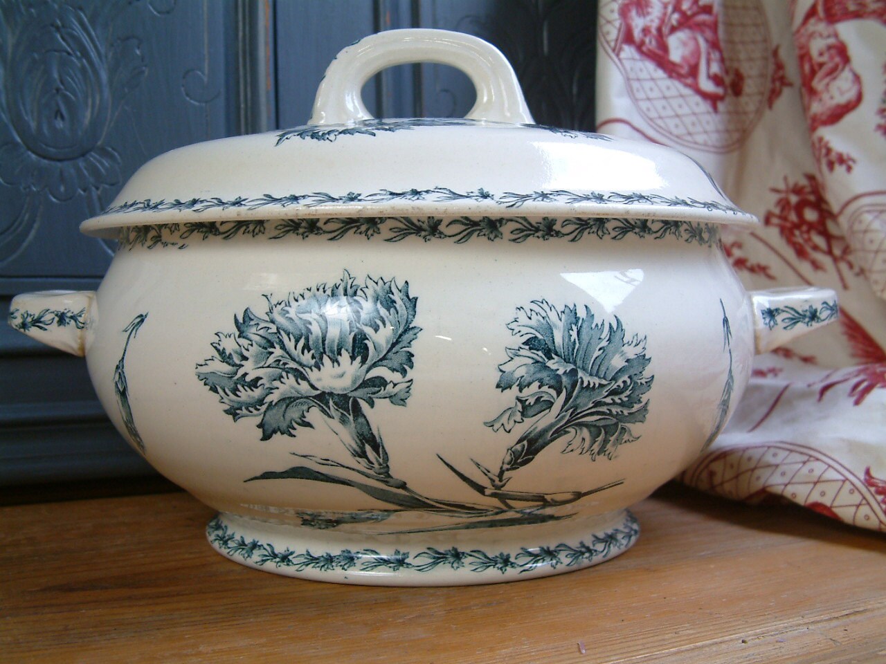 Antiquité Français Transferware Tureen. Tureen de Transfert Bleu Antique. Français Pays. Shabby Chic