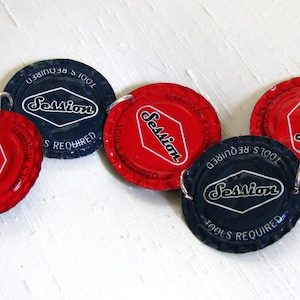 Bottle Cap Bracelet ~ Sessions Beer Cap Bracelet ~ Red and Blue Recycled Upcycled Funky - 8 inches