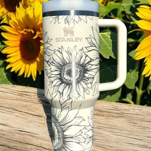 40 oz Tumbler w/ Sunflower Engraving