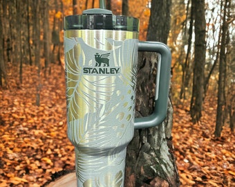 Stanley, Dining, Stanley The Quencher H2 Flowstate Tumbler Soft Matte 40  Oz Aloe Green