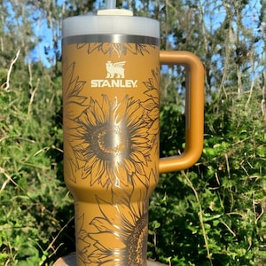 40 oz Tumbler w/ Sunflower Engraving