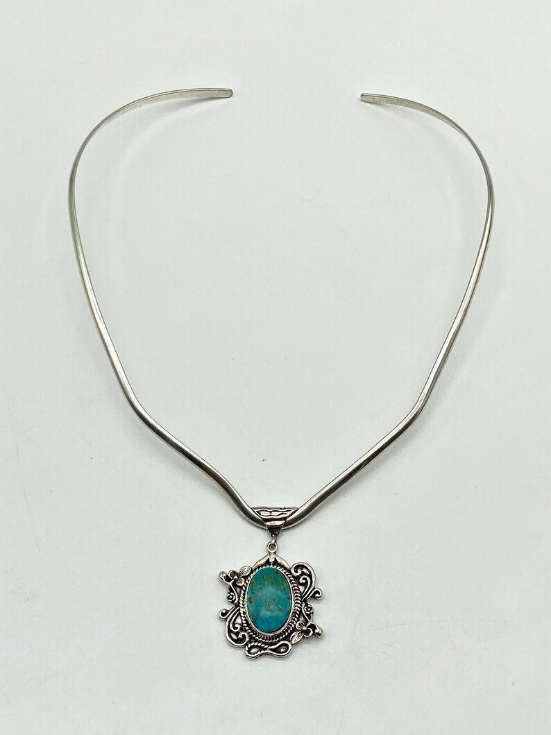 Floral Pattern Sterling Silver Turquoise Pendant image 4