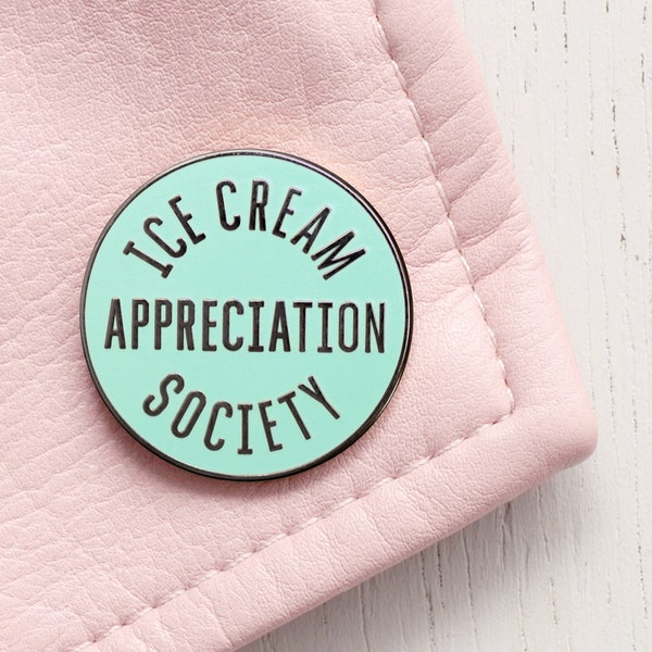 Eiscreme Wertschätzung Gesellschaft Pin - Hard Enamel Pin - Sommer Pin - Geschenk für Reise - Flair - Brosche - Anstecknadel - Pins - Eis Liebhaber