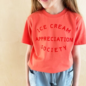 Ice Cream Appreciation Society T-shirt pour enfants T-shirt d'été T-shirt de vacances T-shirt pour fille T-shirt pour garçon Amateur de crème glacée T-shirt pour enfant NOUVEAU Orange Sorbet