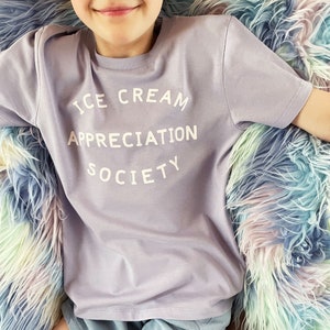 Ice Cream Appreciation Society Kids T-Shirt Lavender tee Slogan T Shirt Vacation tee Girls T-Shirt Boys T-Shirt Summer Kid's tee 画像 5