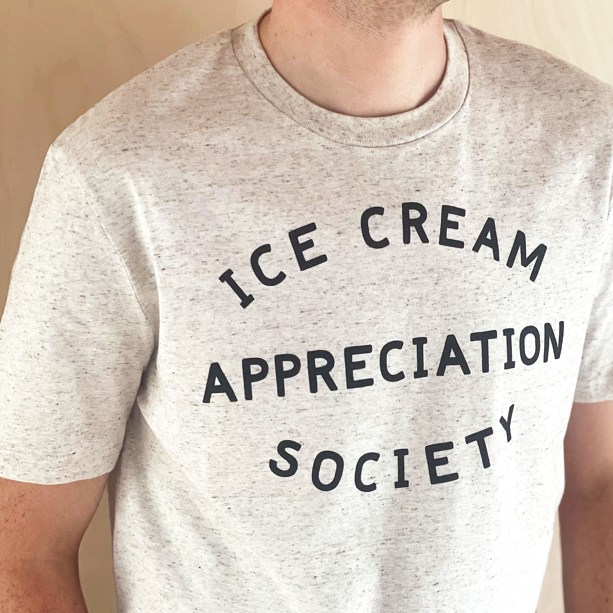 アイスクリーム・アプレシエーション・ソサエティTシャツ | ユニ