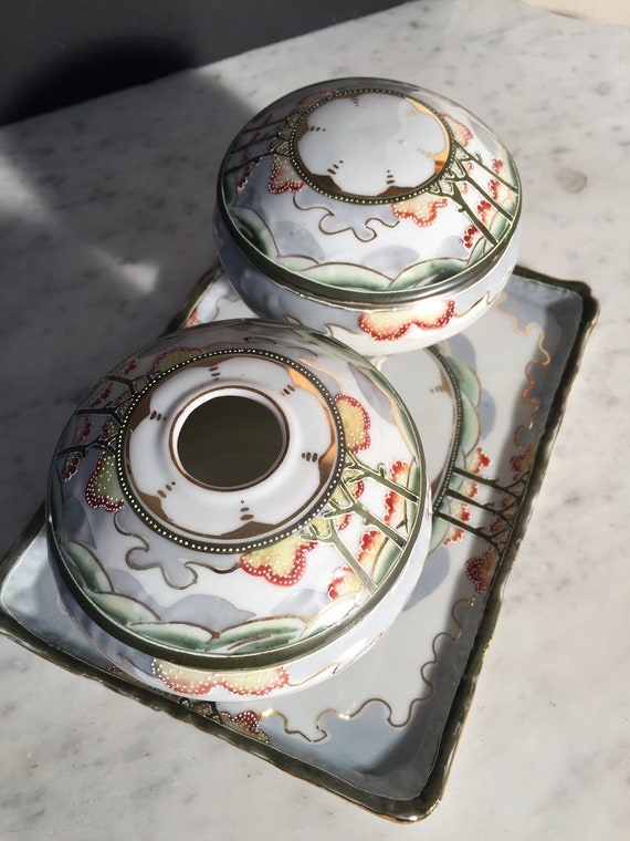 Antique vanity cheap dresser set