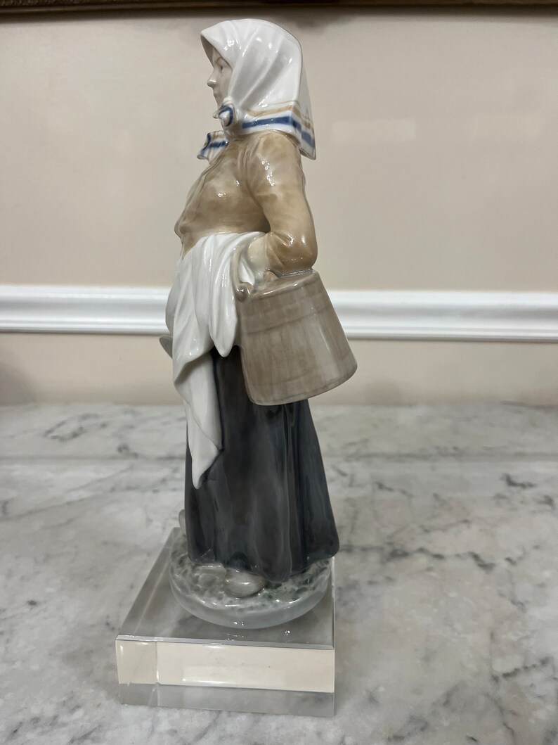 Royal Copenhagen 899 Milkmaid Porcelain Figurine by Etsy