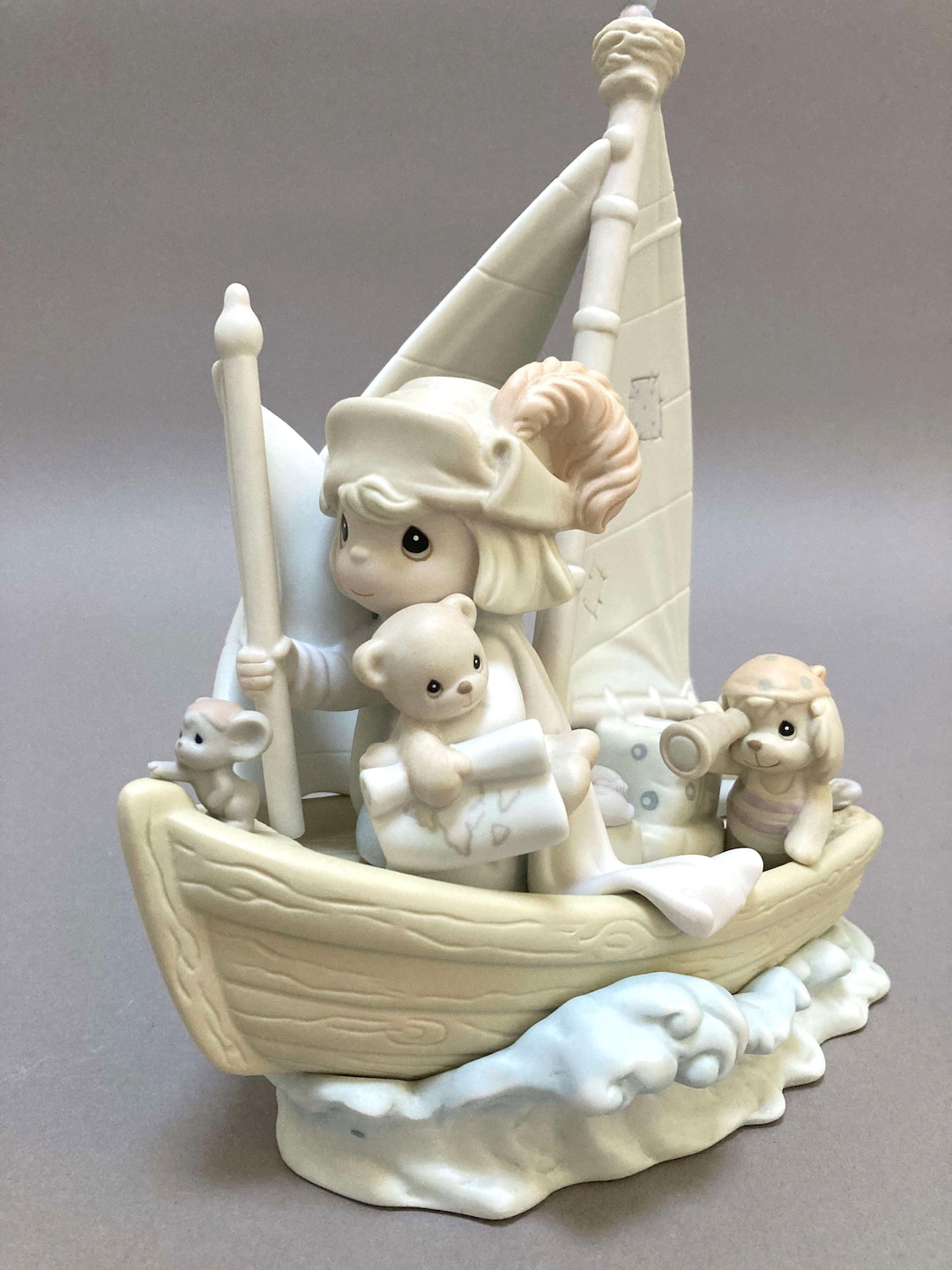 1992 Precious Moments Collectors Club This Land is Our Land