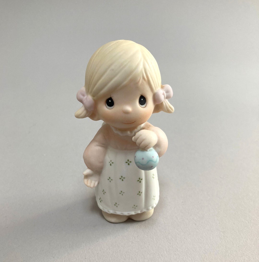 1985 Precious Moments Porcelain Figurine: Girl With Christmas Ornament ...