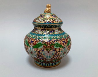spectacular antique champleve enamel lidded jar with foo dog finial, China
