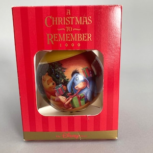 1999 A Christmas to Remember Disney glass ornament Winnie The Pooh, Piglet and Eeyore