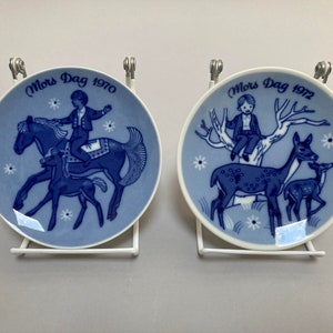 vintage pair 1970 and 1972 Porsgrund Mors Dag collectible ceramic plates, Mother&#39;s Day, Horse and Deer, 5&quot; cobalt and white, Norway