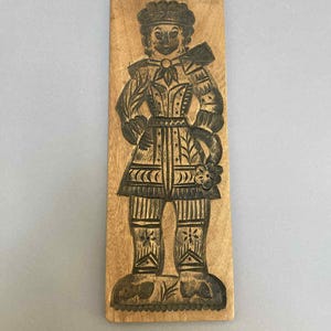 vintage carved wood Dutch or German Speculaasplank gingerbread cookie mold wall hanging
