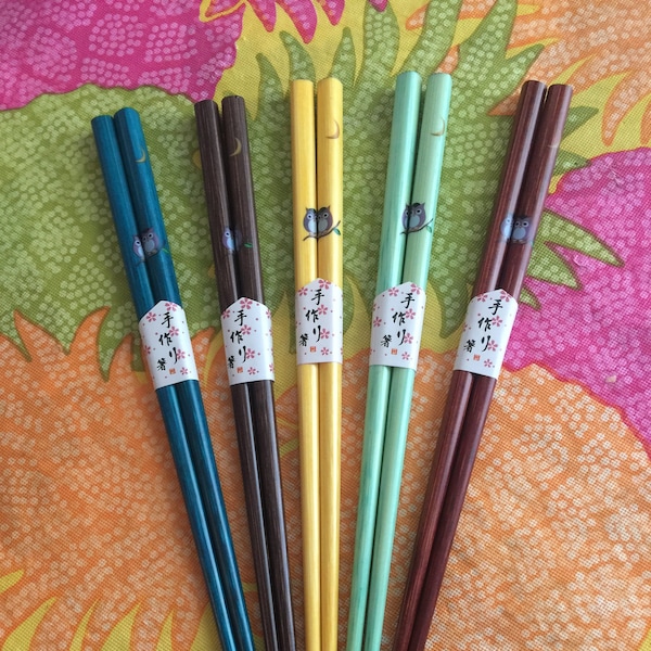 Japanese Owls Stained  Chopsticks w/ Free Handmade Silk Holder