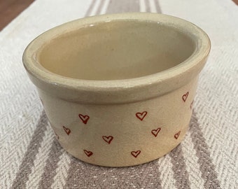 Vintage mini ironstone crock decorated with tiny hearts.  Decorative storage,  Valentine decor, gift idea.