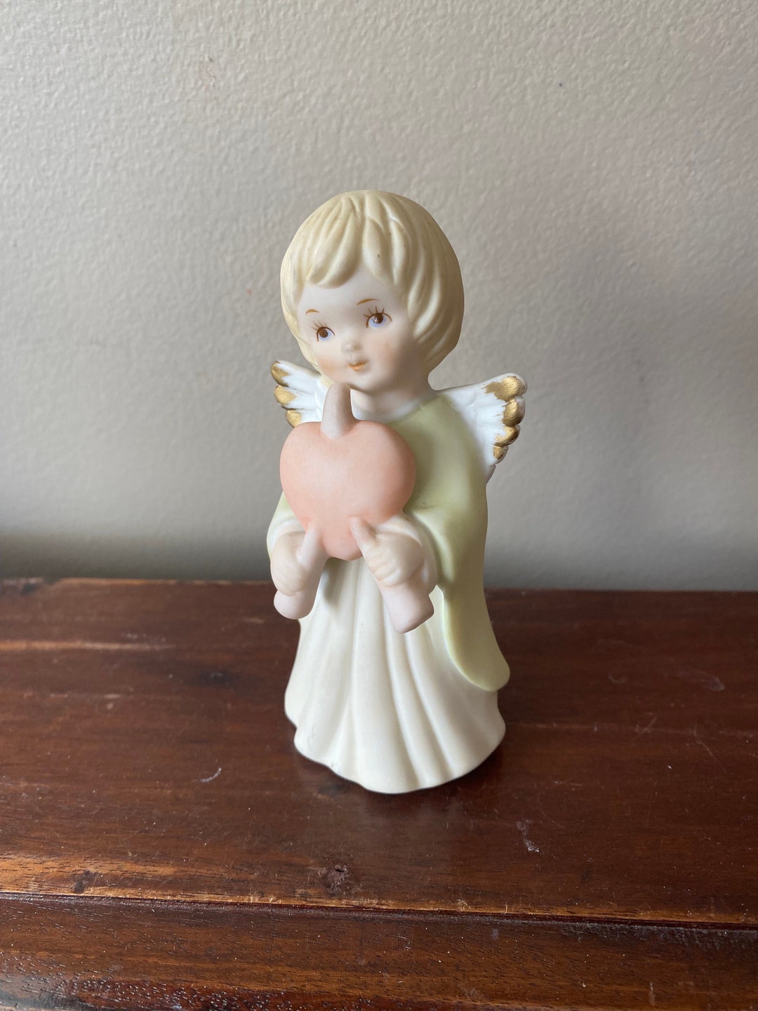 Vintage Lefton Valentine Figurine With Heart. Stamped and Numbered