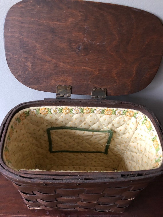 Vintage basket, handbag, lunch, or storage, made … - image 3