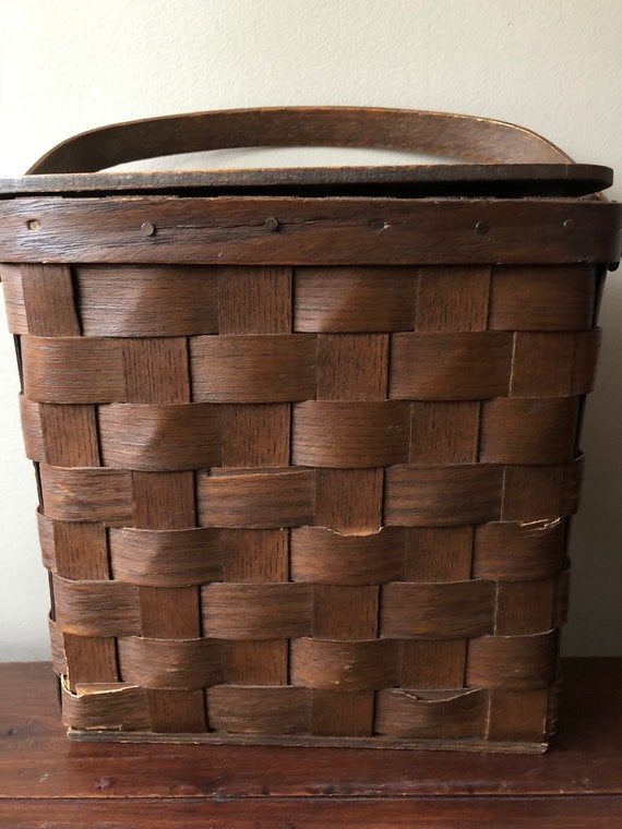 Vintage basket, handbag, lunch, or storage, made … - image 2