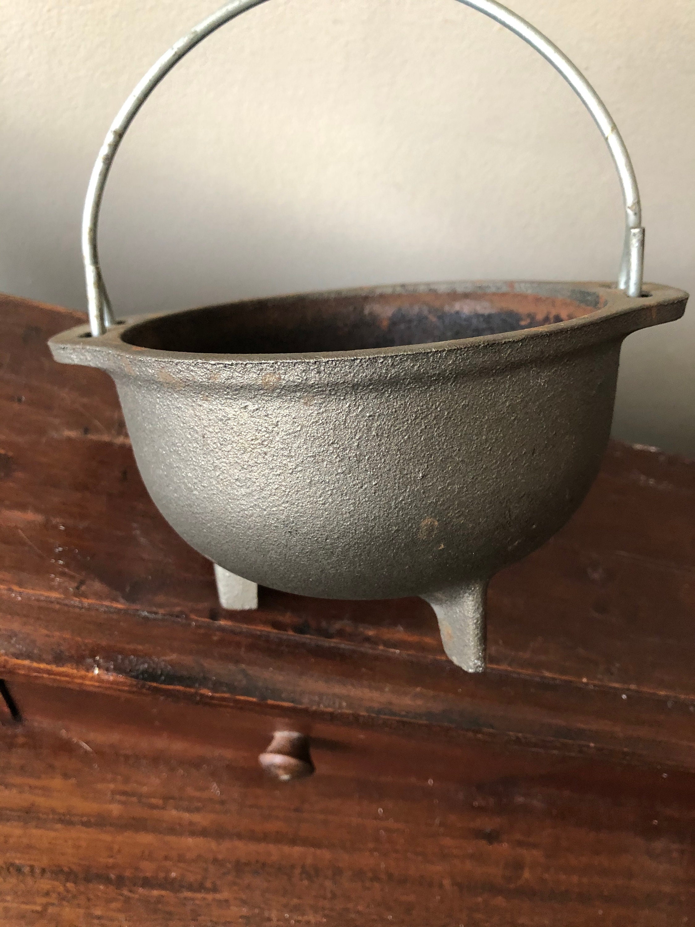 Lodge Cauldron - yzloak7