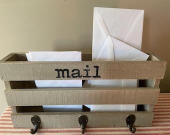 古い棚　手紙入れ VINTAGE Retro Stand or Hang Mail,letter Organizer and Cubby for