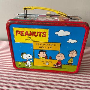 Vintage 1970's Peanuts Lunch Box, Collectible and Cute Classic