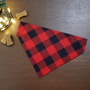 Christmas Dog Bandana Personalized (Over the Collar) - Buffalo Plaid // Flannel Bandana// Cat Bandana // Holiday Bandana // Slip on Bandana