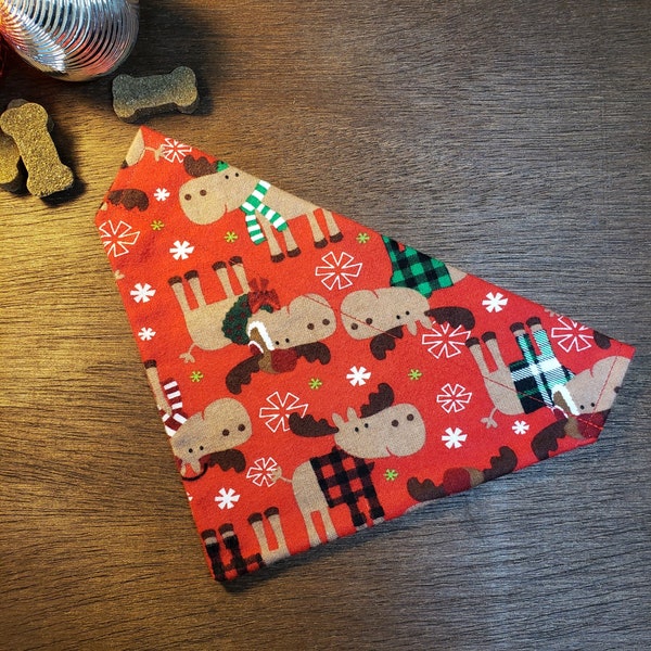 Christmas Dog Bandana (Over the Collar) - Christmas Moose // Christmas Bandana // Holiday Bandana // Flannel // Slip on Bandana