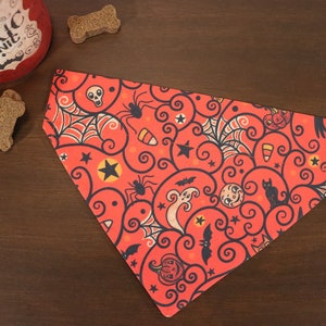 Halloween Dog Bandana Personalized (Over the Collar) - Halloween Swirls Bandana // Cat Bandana // Spooky bandana // Gift for Pet