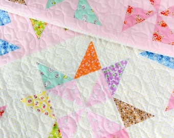 DIGITAAL Patroon: Twirlity (Fat Quarter Quilt)