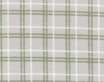 Christmas Eve Christmas in Yuletide Plaid (Dove 5185-12) by the half yard