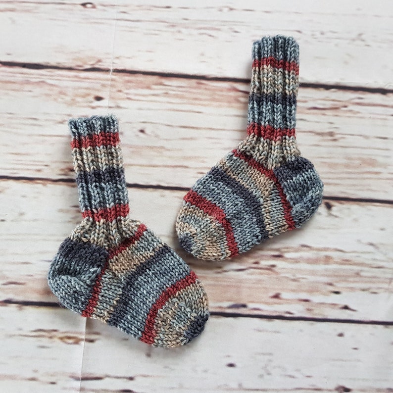 Hand knitted newborn Baby socks