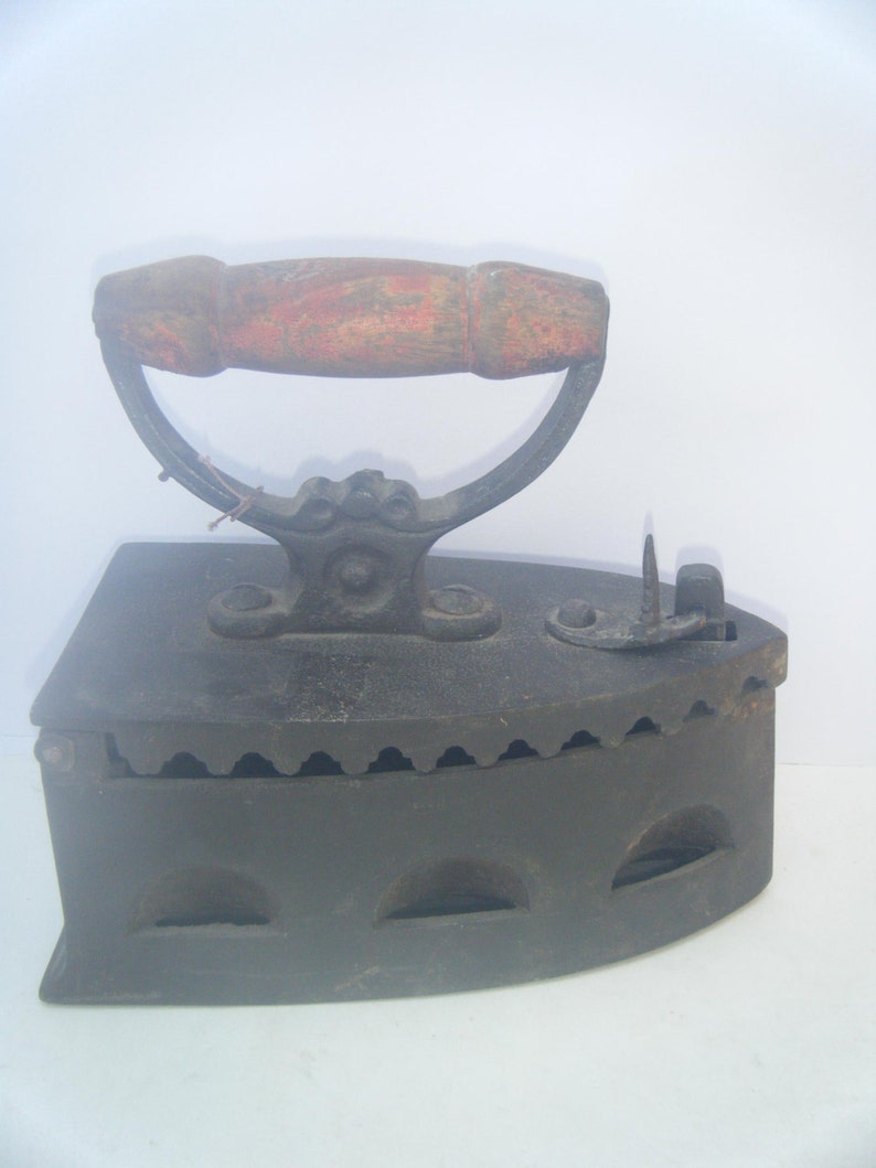 1800s Vintage Original Working Coal Iron Antique Traditional Etsy