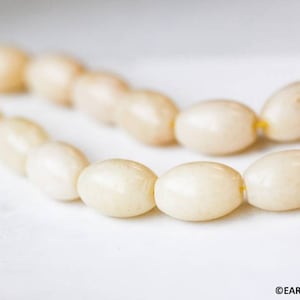 M/ Yellow Jade 13x18mm Barrel Oval beads 15.5&quot; strand Yellow nephrite jade gemstone beads Shade varies For jewelry making