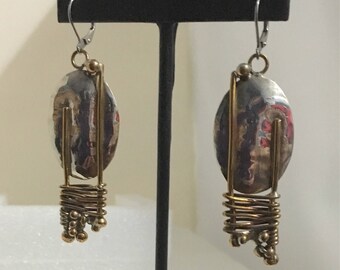 Sterling silver oval lever back dangle earrings with brass wire design