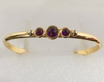 Gold plated brass cuff bracelet with amethyst stones