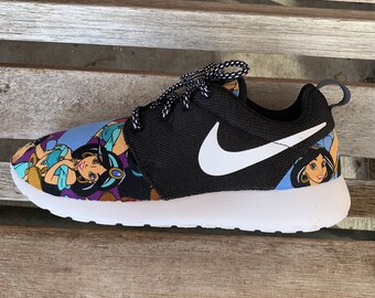 buy custom roshe runs online