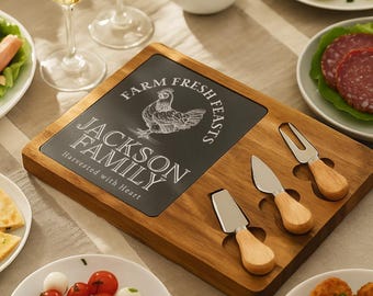 Personalisierte Bauernhaus Charcuterie Brett | Schneidebrett aus Akazienholz mit Gravur