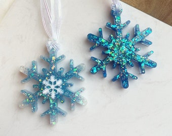 キラキラ輝く雪の結晶のオーナメント: 樹脂製オーナメント、クリスマス