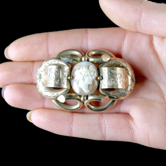 Antique Victorian Cameo Brooch Pinchbeck Gold Gilt - image 8