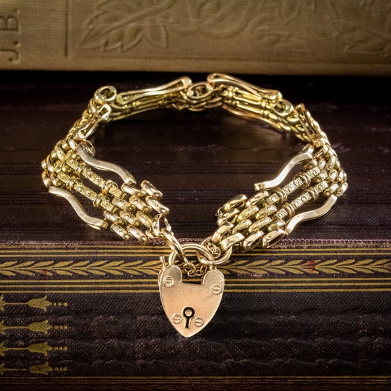 Antique Victorian 9ct Gold Gate Bracelet And Hear… - image 6