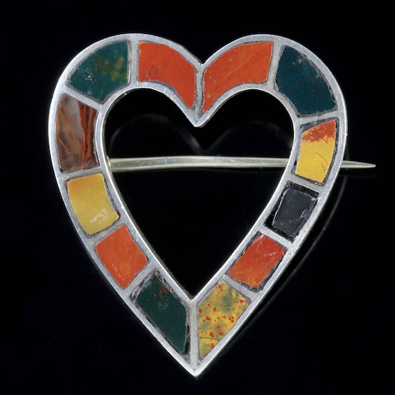 Antique Victorian Scottish Agate Heart Brooch