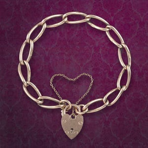 Antique Victorian Curb Bracelet 9ct Gold With Heart Padlock