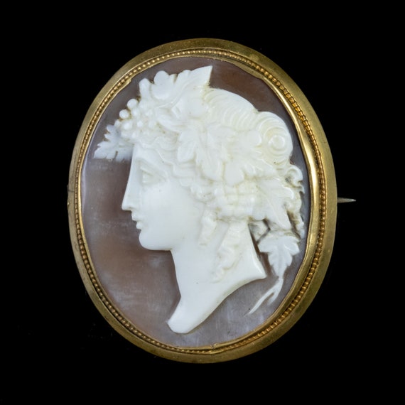 Antique Victorian Bacchante Cameo Brooch Pinchbeck Frame