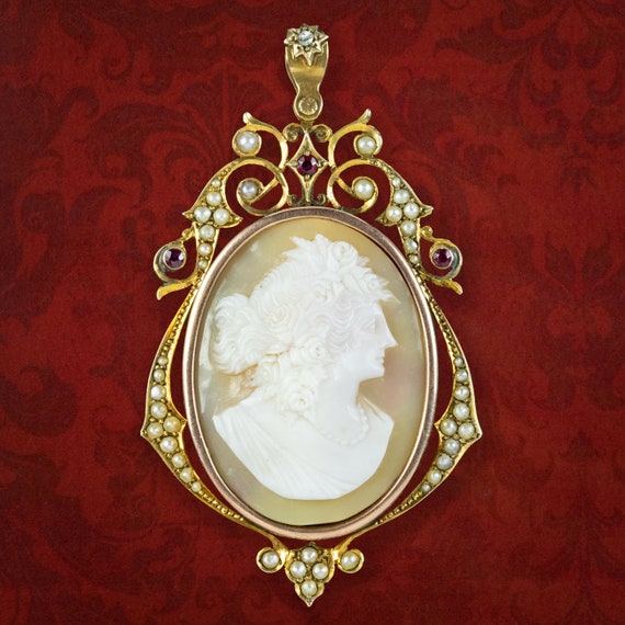 Antique Victorian Ruby Pearl Cameo Pendant 15ct Gold