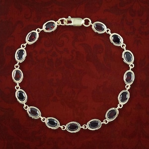 Edwardian Style Garnet Bracelet 9ct Gold