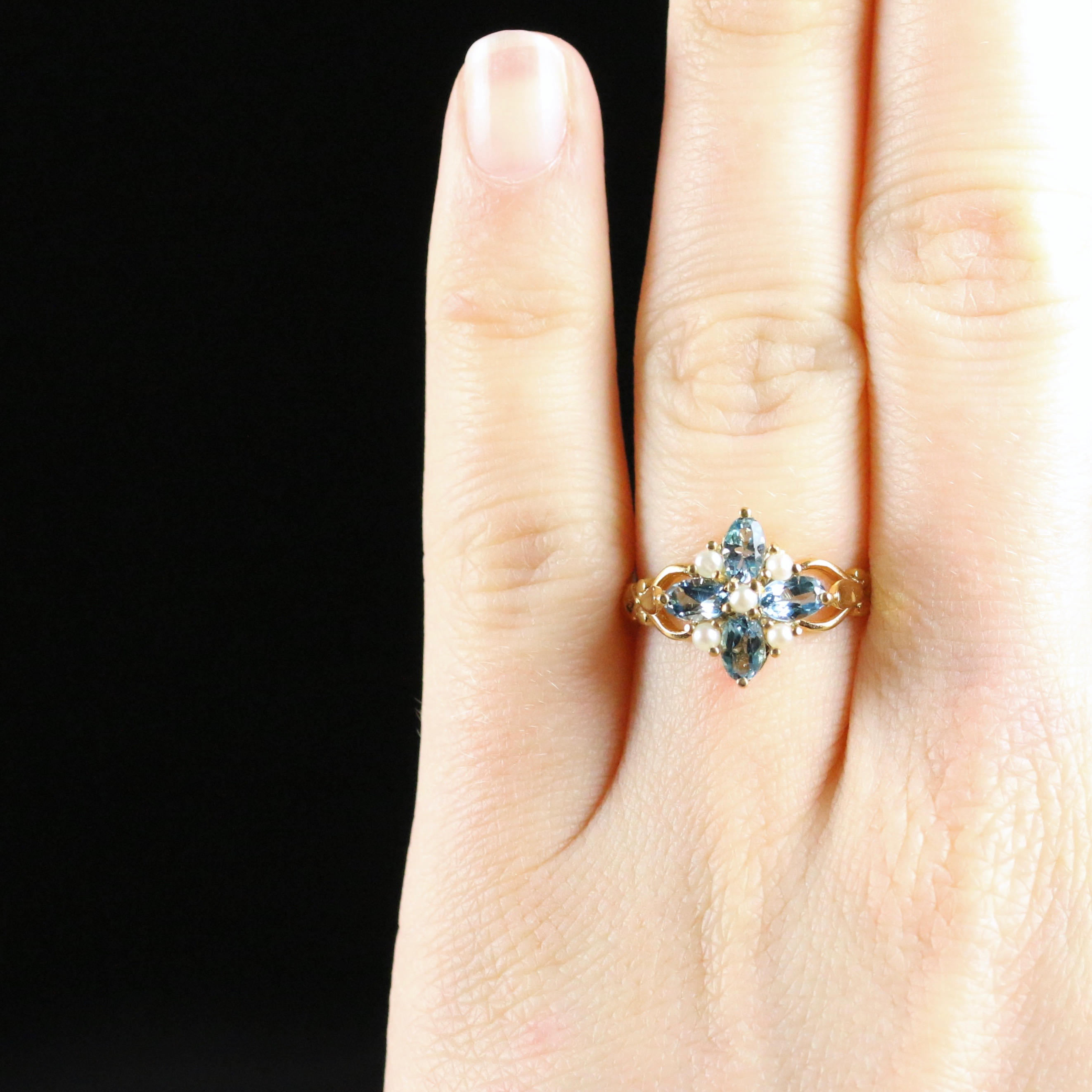 Blue Topaz and Pearl Ring 18ct Gold on Silver