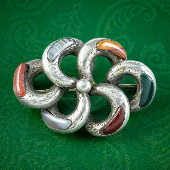 Antique Victorian Scottish Silver Agate Brooch