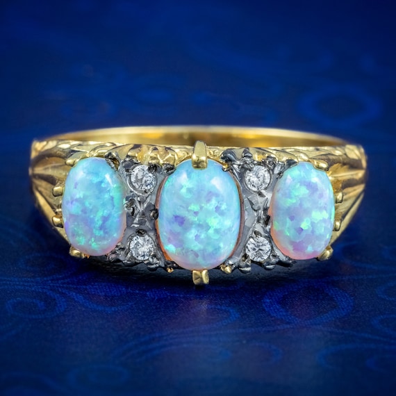 Opal Trilogy Ring 18ct Gold Silver